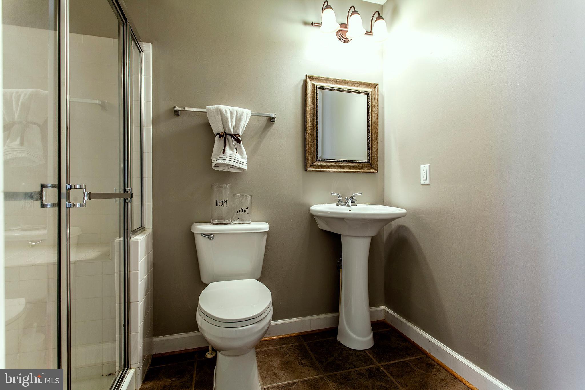 7737 Rotherham Drive Hanover, MD 21076 - Photo 12 of 36 Main floor full bathroom