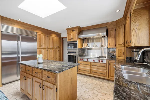 $899,000 | 13124 Blue Heron Drive, Orland Park, IL 60467