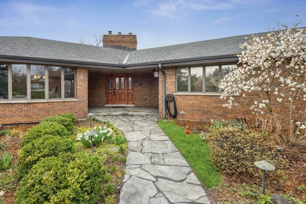 $899,000 | 13124 Blue Heron Drive, Orland Park, IL 60467