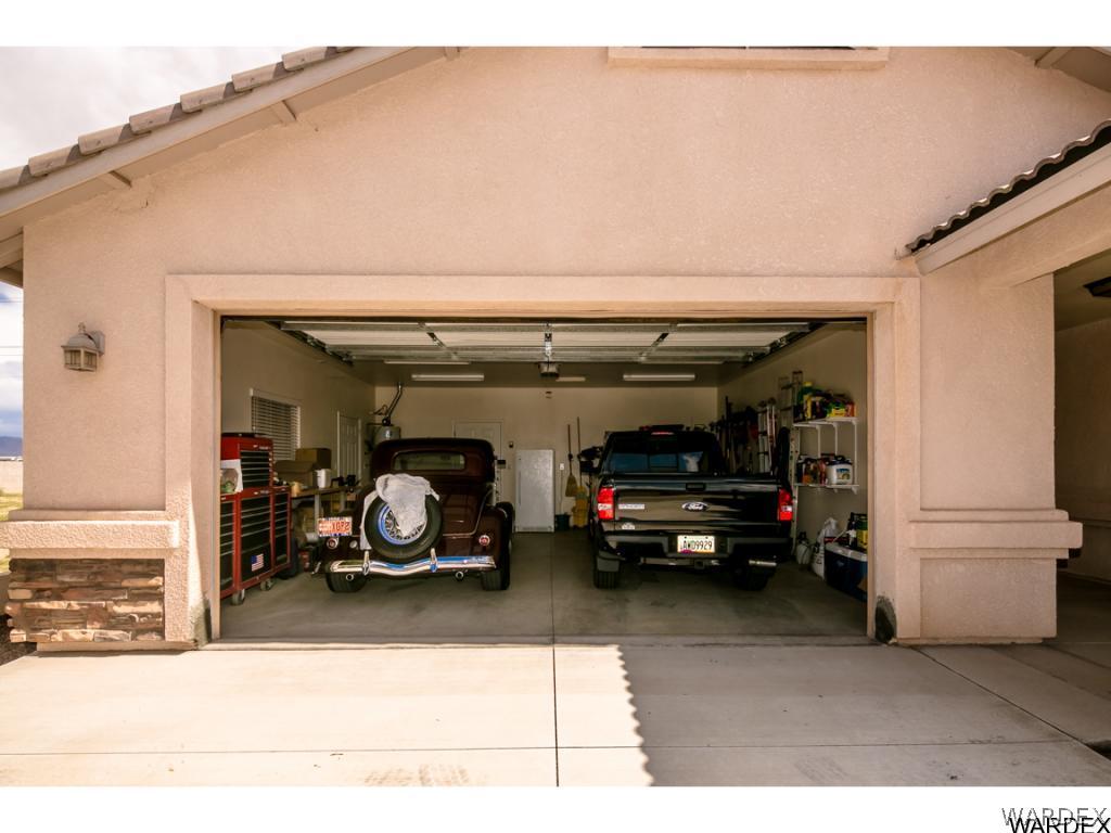 4280 East Cane Ranch Road Kingman, AZ 86401 - Photo 34 of 35 a view of a car in the garage