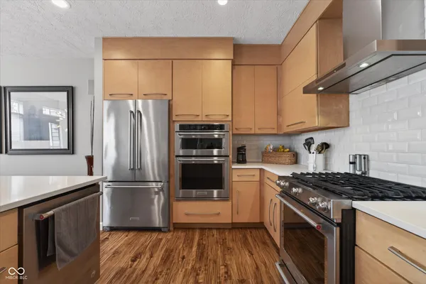 $515,000 | 8079 Lower Bay Lane, Indianapolis, IN 46236