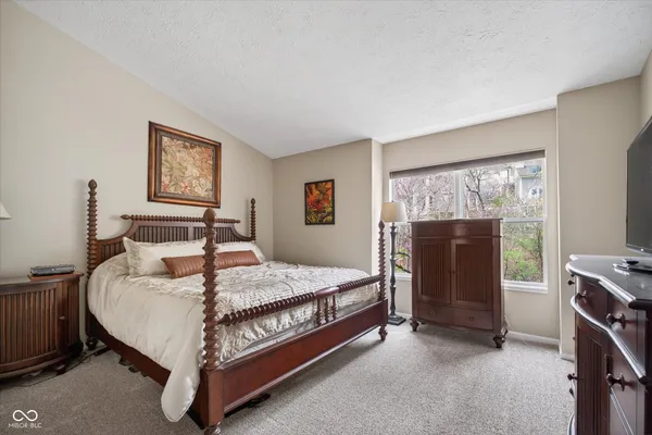 $515,000 | 8079 Lower Bay Lane, Indianapolis, IN 46236