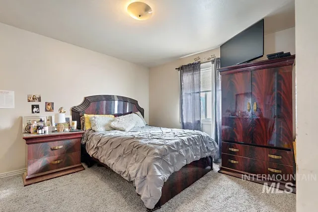 $429,900 | 1010 Jonathan Street, Fruitland, ID 83619