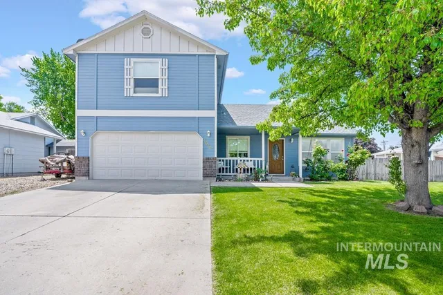 $429,900 | 1010 Jonathan Street, Fruitland, ID 83619