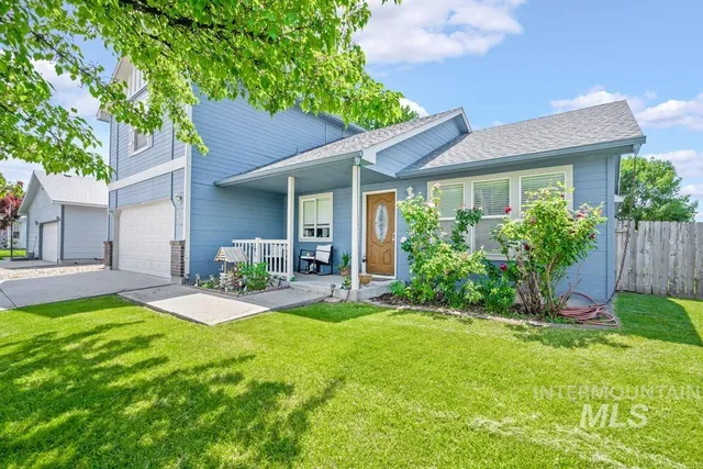 $429,900 | 1010 Jonathan Street, Fruitland, ID 83619