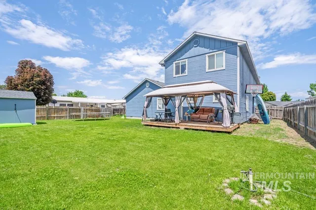 $429,900 | 1010 Jonathan Street, Fruitland, ID 83619