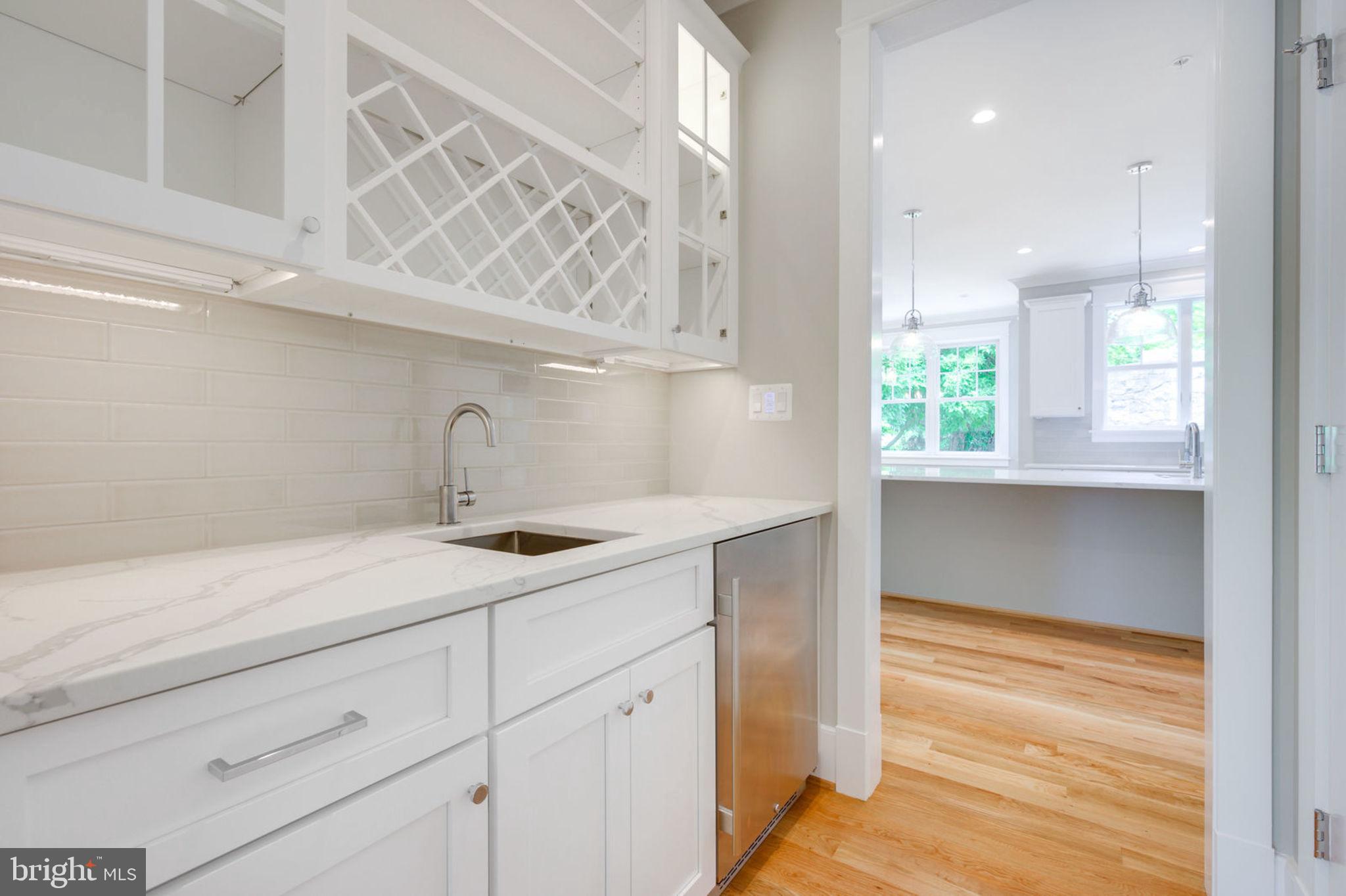 5723 Ogden Road Bethesda, MD 20816 - Photo 15 of 82
