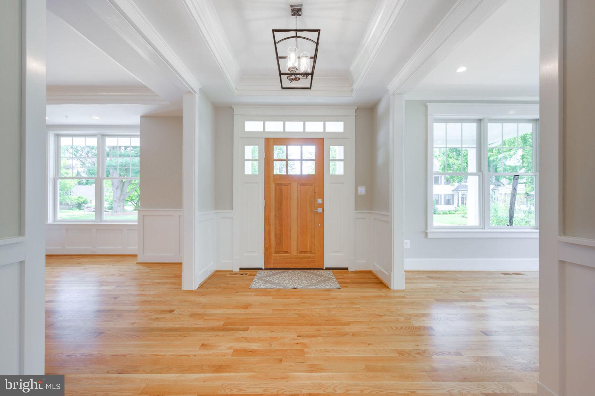 5723 Ogden Road Bethesda, MD 20816 - Photo 7 of 82