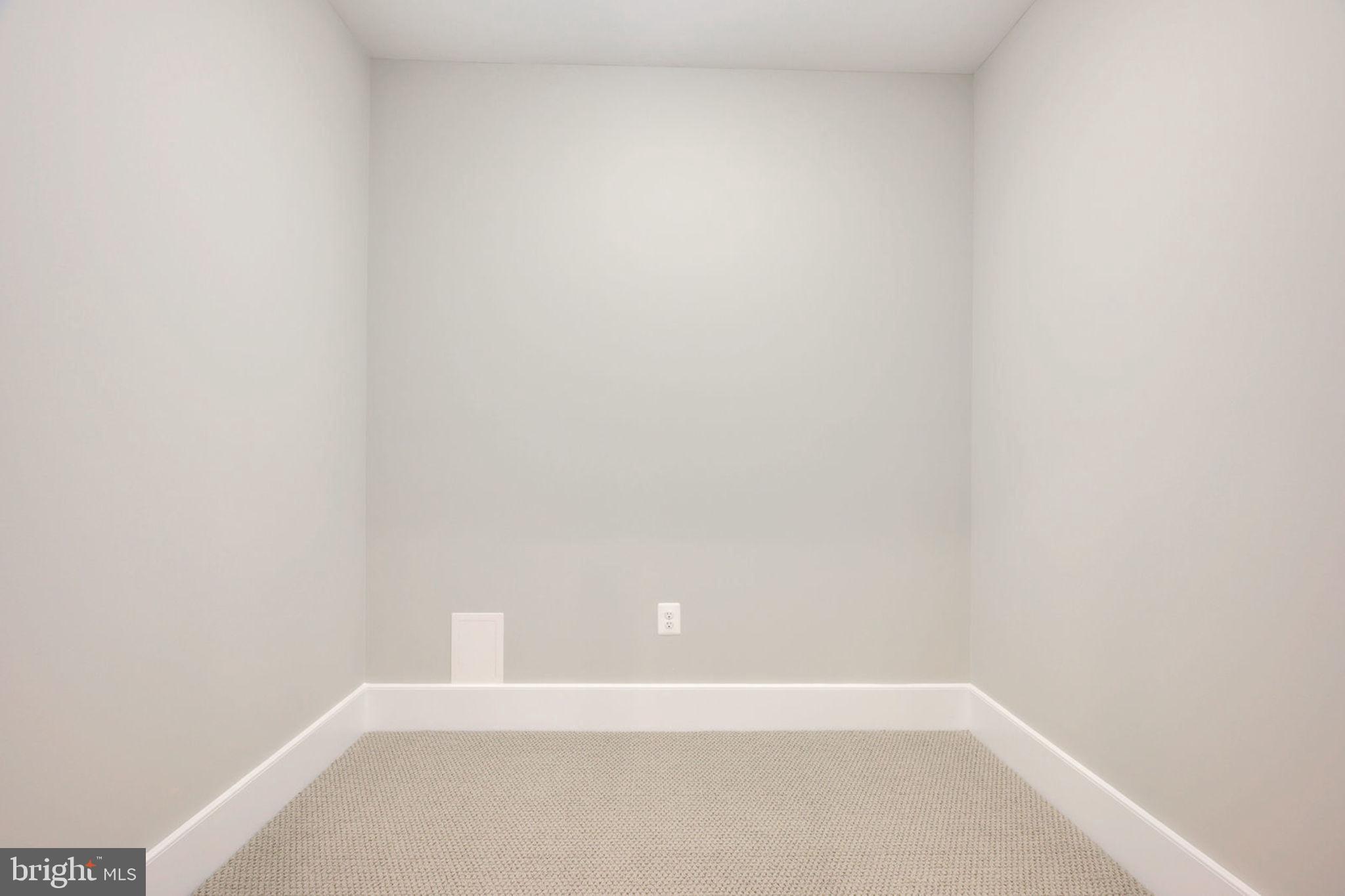 5723 Ogden Road Bethesda, MD 20816 - Photo 64 of 82