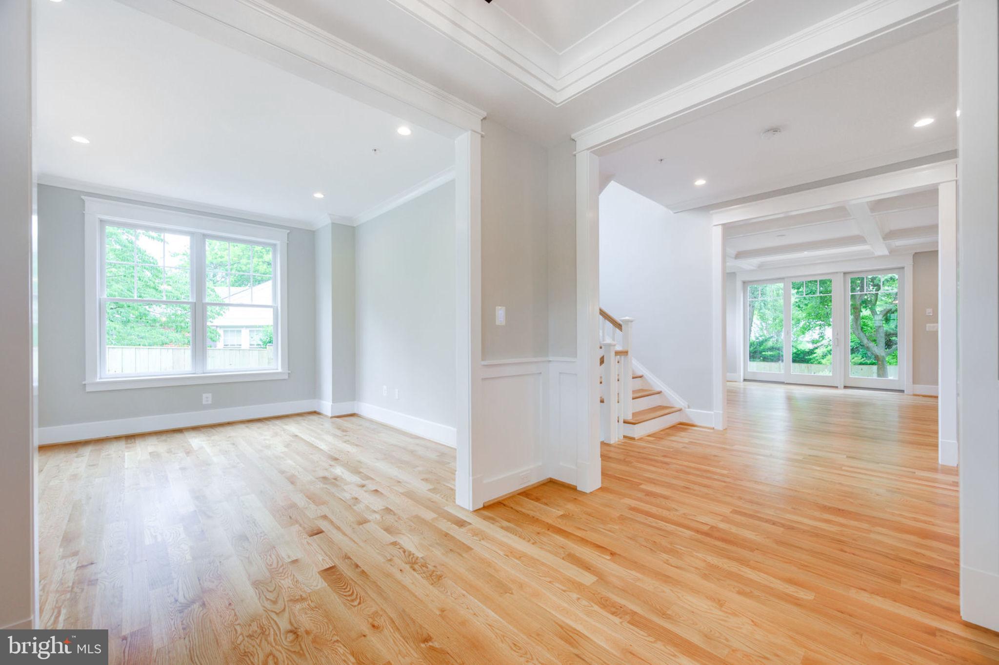 5723 Ogden Road Bethesda, MD 20816 - Photo 10 of 82