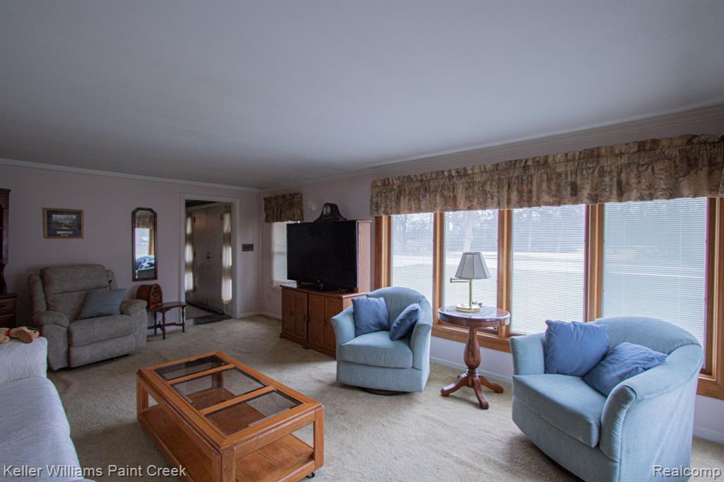 49525 Shelby Road Utica, MI 48317 - Photo 15 of 50 Gallery Image 15
