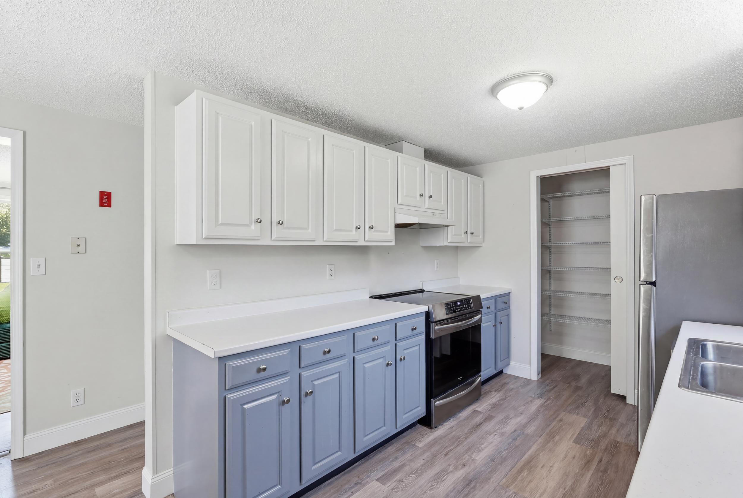 116 Rogers Road Kittery, ME 03904 - Photo 27 of 47 34_breauxmediaco_030