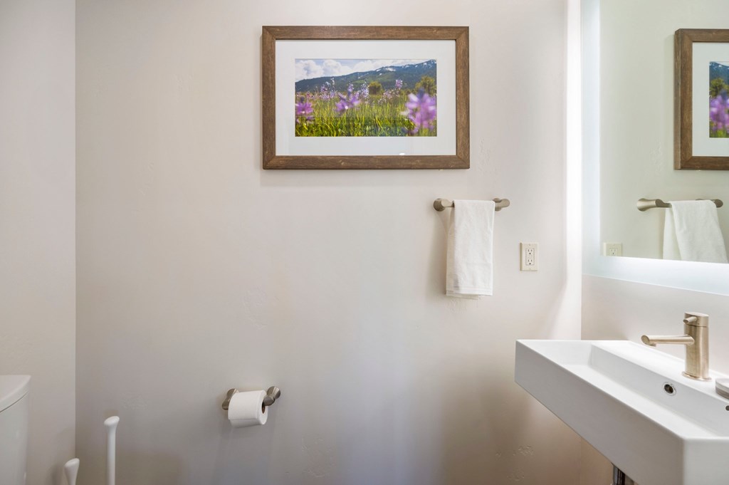 700 Village Drive, Unit 404 Donnelly, ID 83615 - Photo 19 of 24