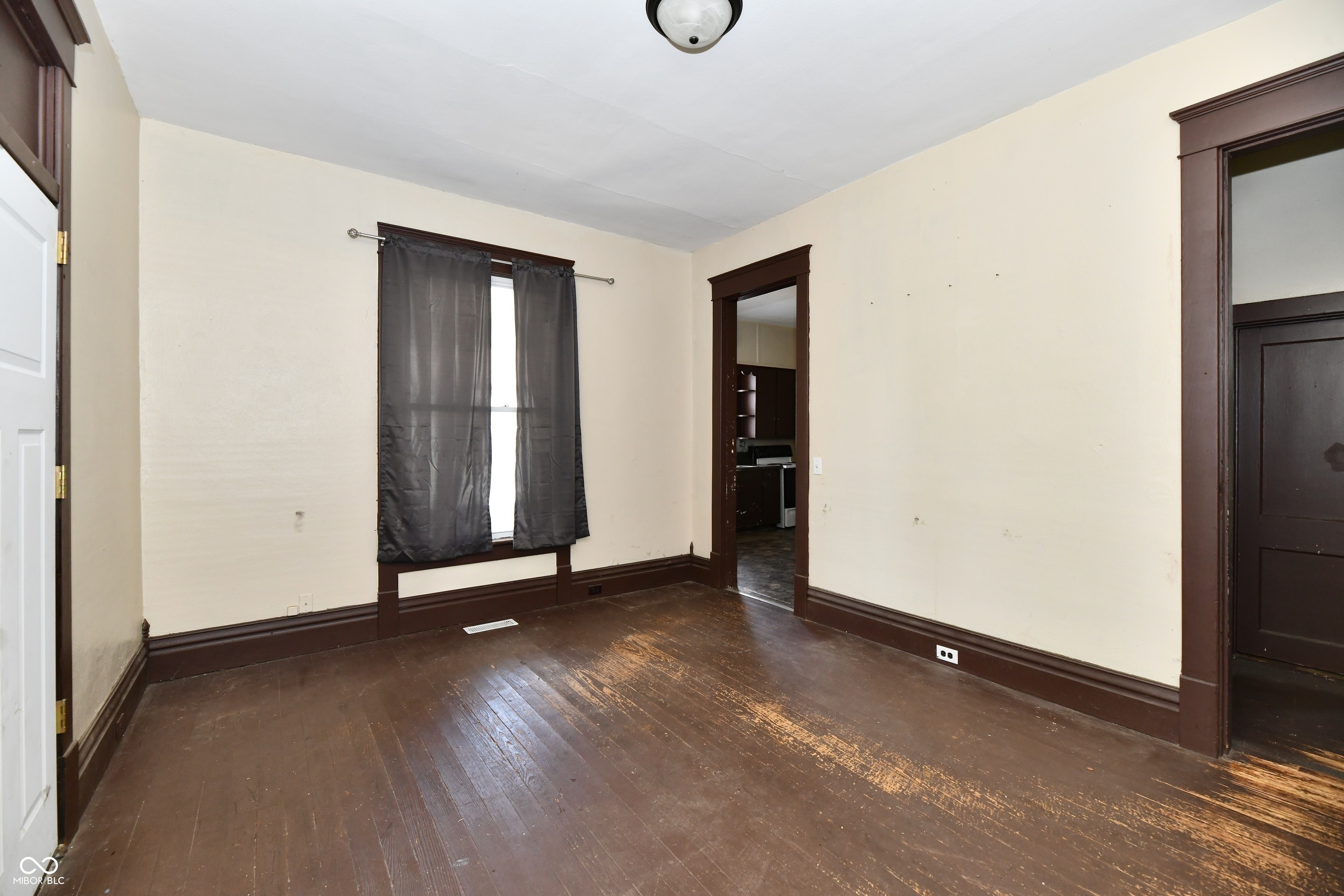 208 East Sherman Street Windfall, IN 46076 - Photo 10 of 21