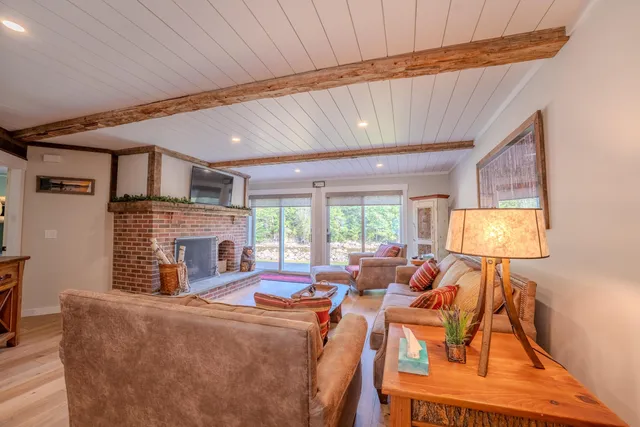 $1,300,000 | 52 Bunker Lane, Unit 2, Lincoln, NH 03251