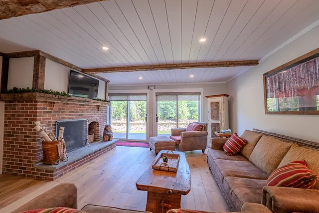 $1,300,000 | 52 Bunker Lane, Unit 2, Lincoln, NH 03251