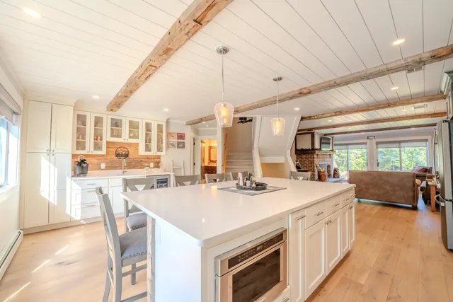 $1,300,000 | 52 Bunker Lane, Unit 2, Lincoln, NH 03251