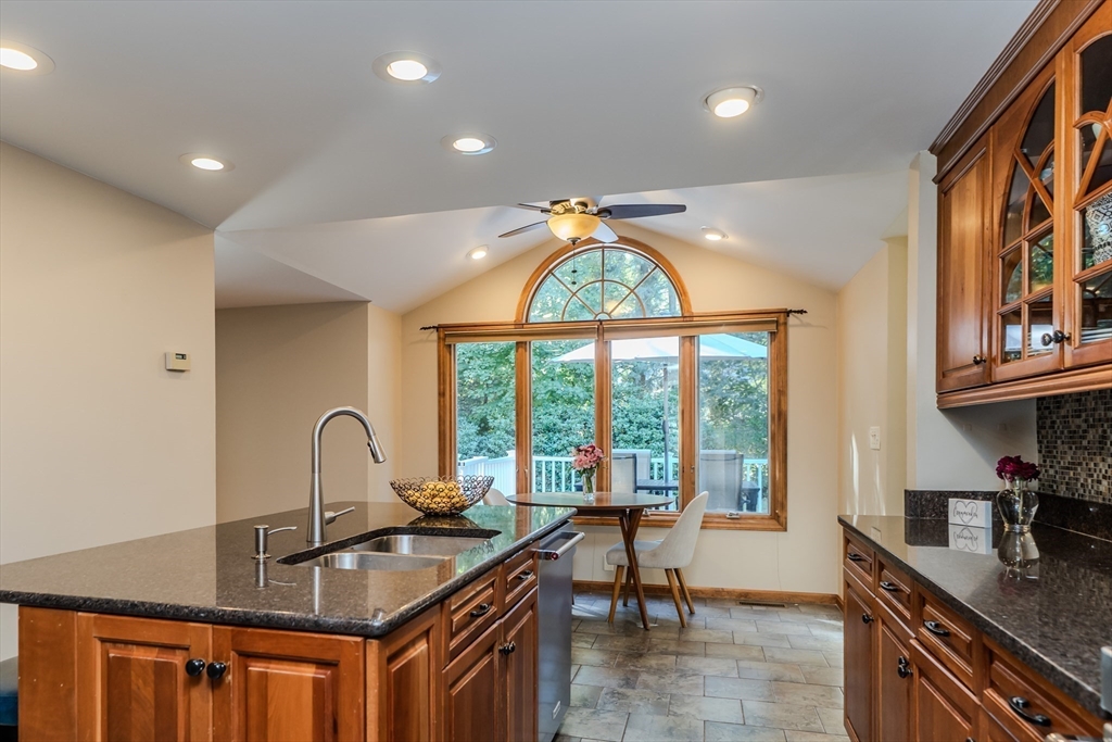 76 Burbank Road Longmeadow, MA 01106 - Photo 19 of 40 Gallery Image 19