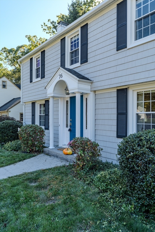 76 Burbank Road Longmeadow, MA 01106 - Photo 2 of 40 Gallery Image 2
