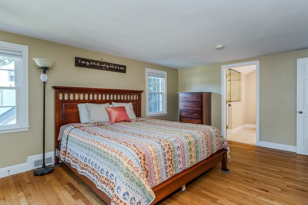 76 Burbank Road Longmeadow, MA 01106 - Photo 25 of 40 Gallery Image 25