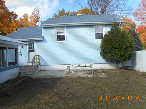 1393 Sumner Avenue Springfield, MA 01118 - Photo 2 of 12