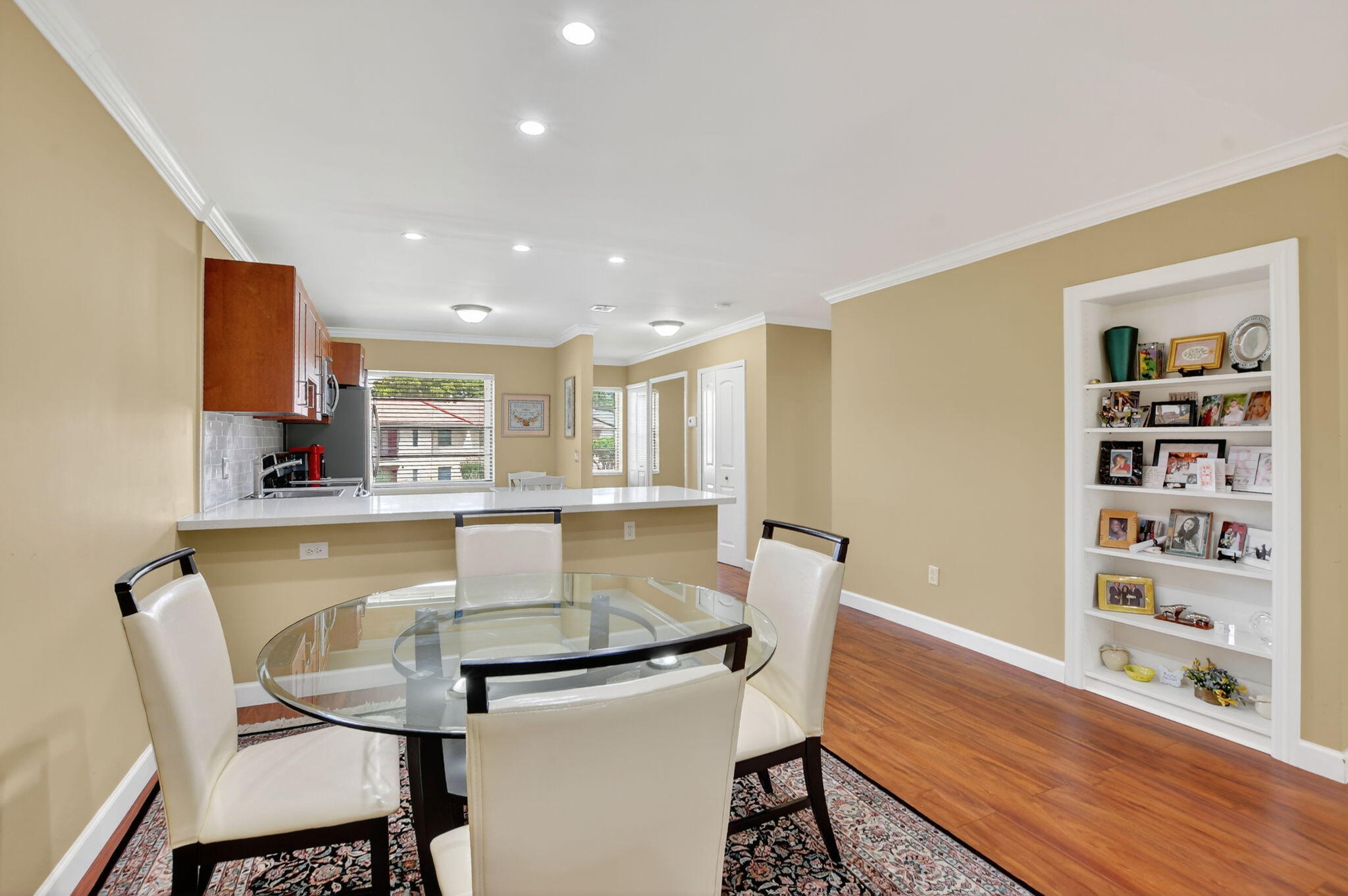 9268 Vista Del Lago, Unit D Boca Raton, FL 33428 - Photo 15 of 34 Breakfast Area