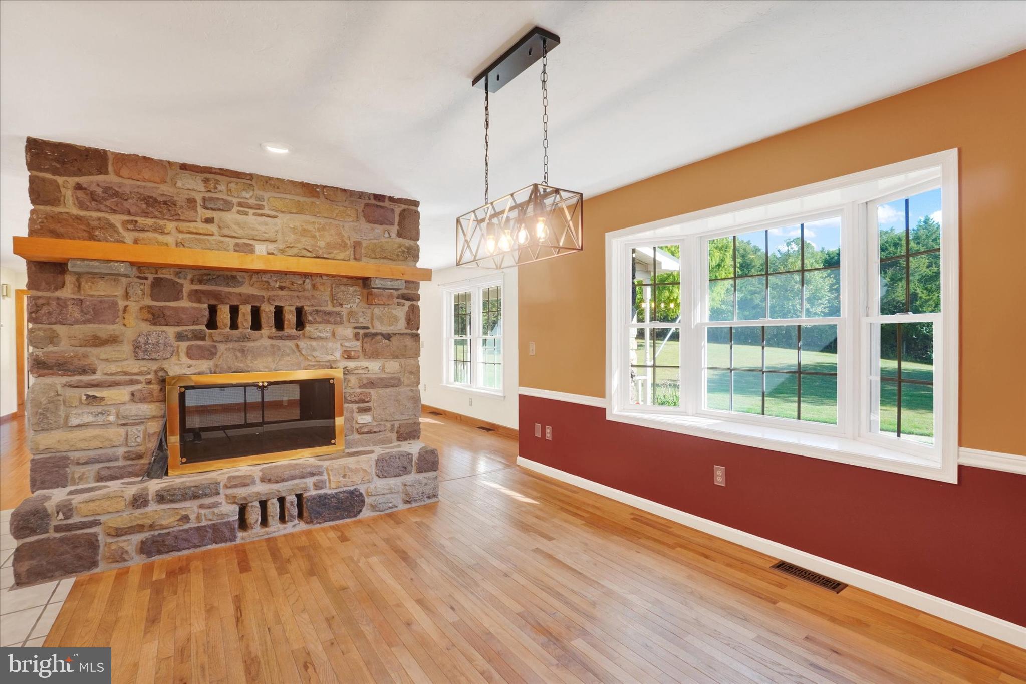 1240 Green Ridge Road East Berlin, PA 17316 - Photo 11 of 49 A great place to share meals & special events...