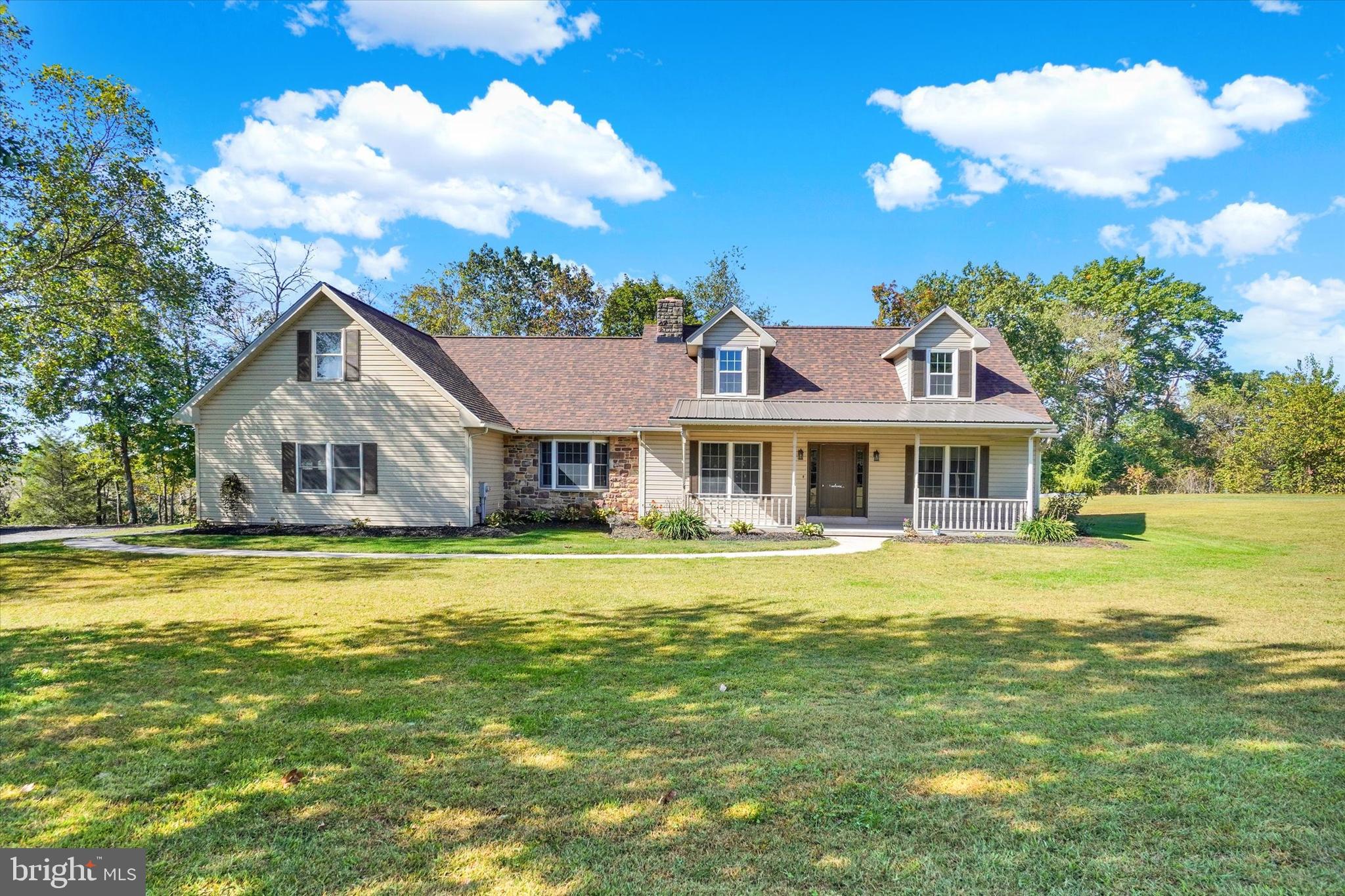 1240 Green Ridge Road East Berlin, PA 17316 - Photo 4 of 49 Plenty of level lawn area for fun and games...
