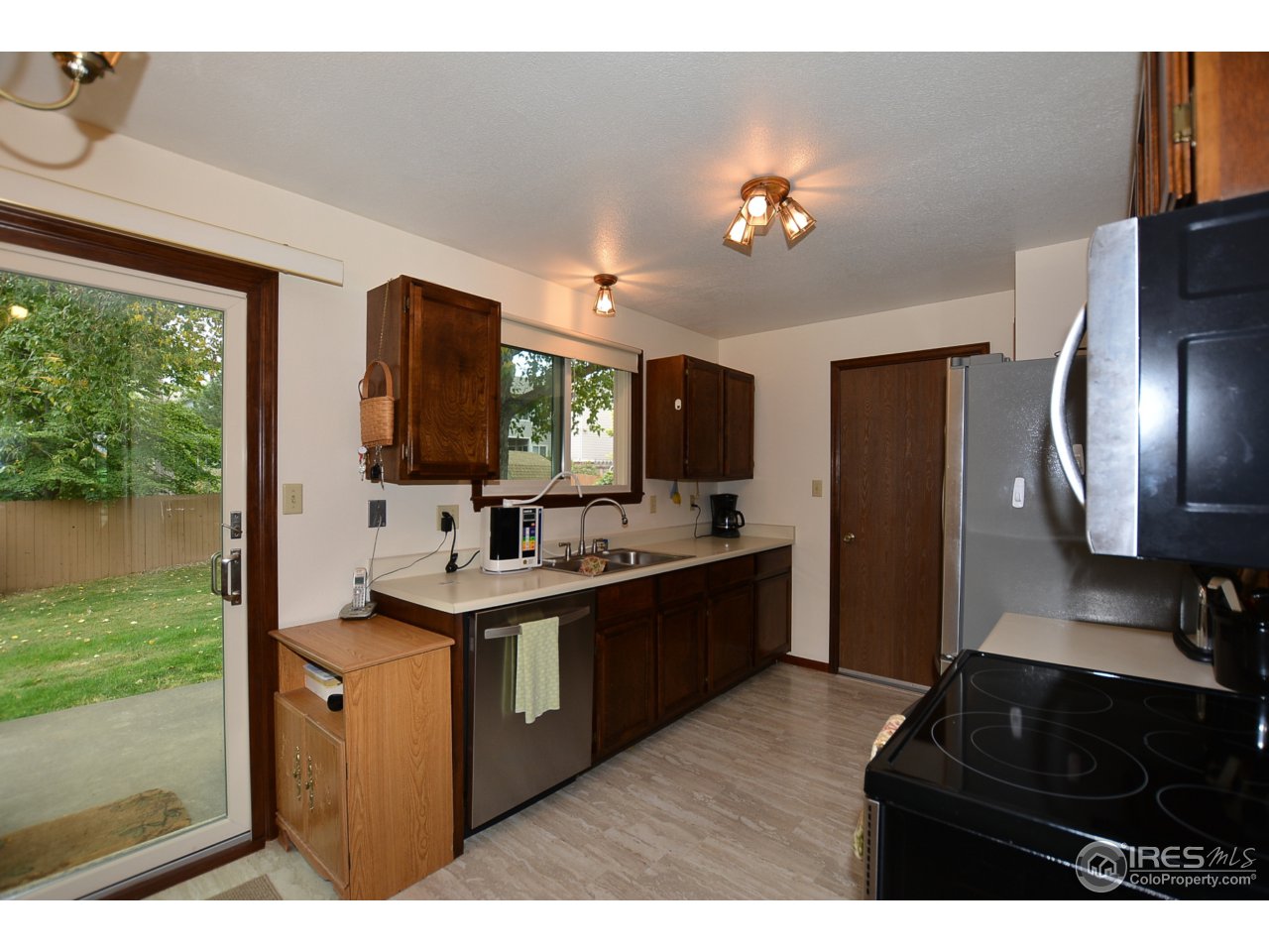 2209 Antelope Road Fort Collins, CO 80525 - Photo 6 of 40 Gallery Image 6