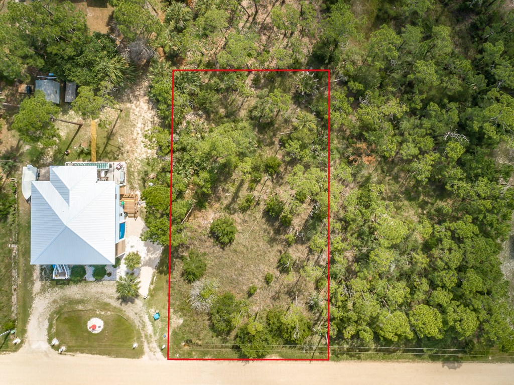 327 Howell Street Eastpoint, FL 32328 - Photo 5 of 5