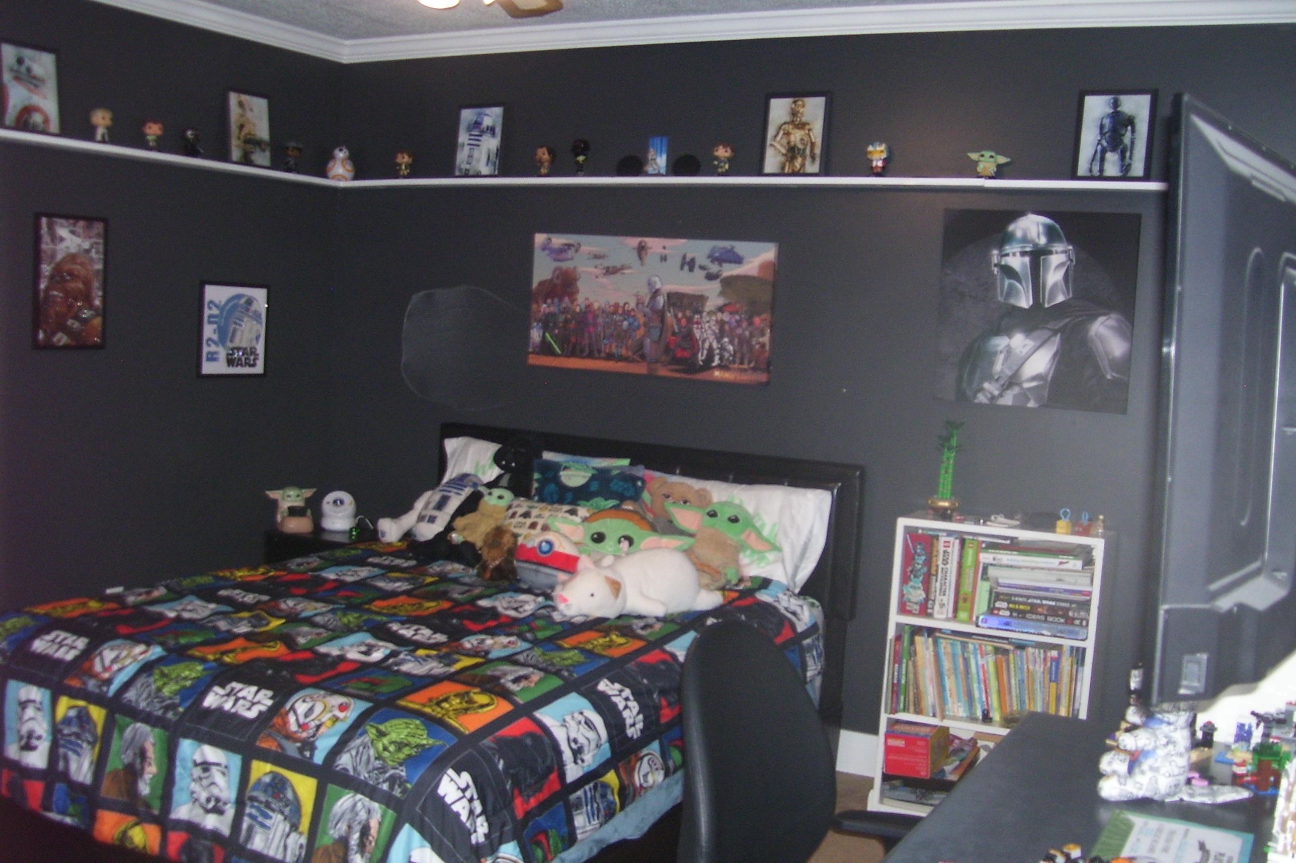 743 Comertown Road Shenandoah, VA 22849 - Photo 17 of 28 a bedroom with bed and wooden floor