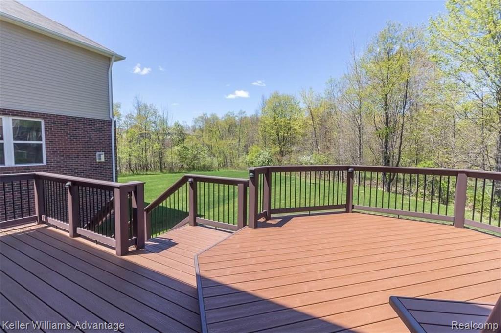 28319 Declaration Road Novi, MI 48377 - Photo 13 of 97