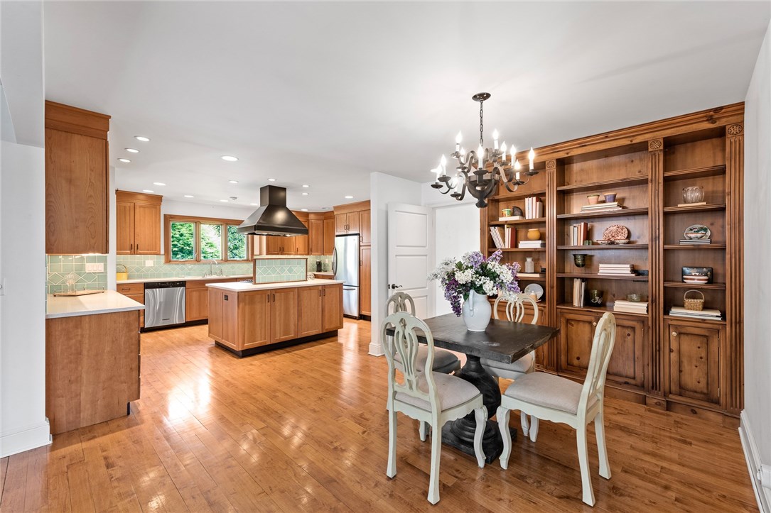 26 Bevelin Road Providence, RI 02906 - Photo 18 of 37