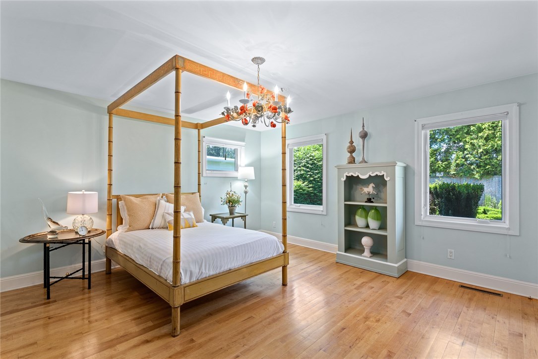 26 Bevelin Road Providence, RI 02906 - Photo 26 of 37