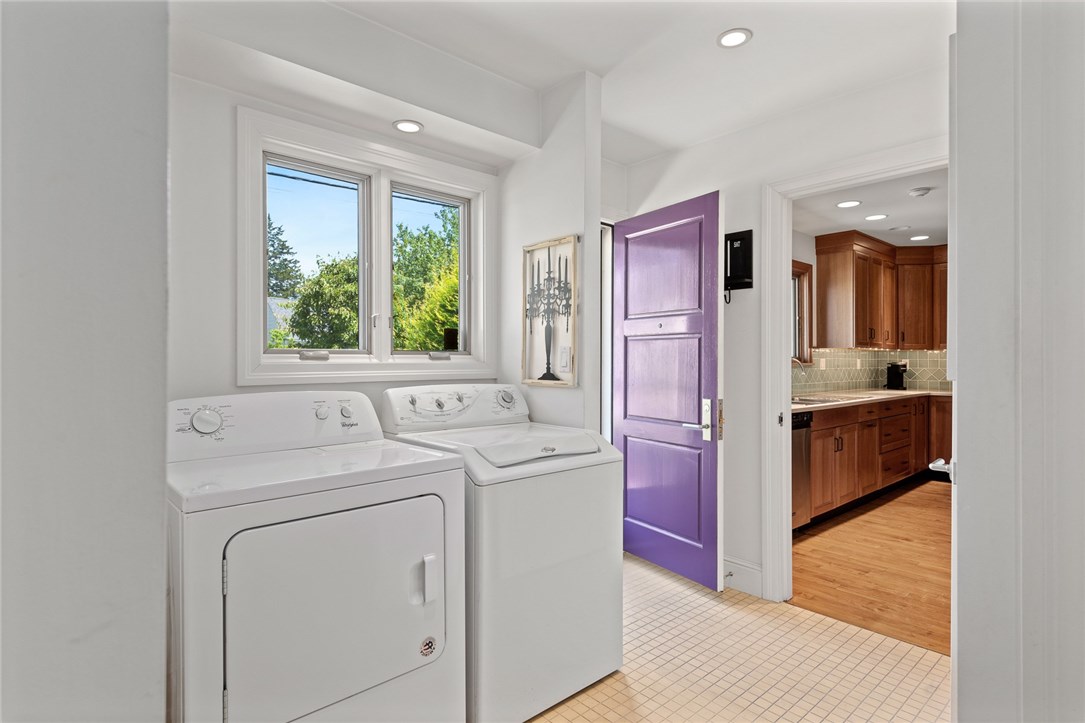 26 Bevelin Road Providence, RI 02906 - Photo 35 of 37