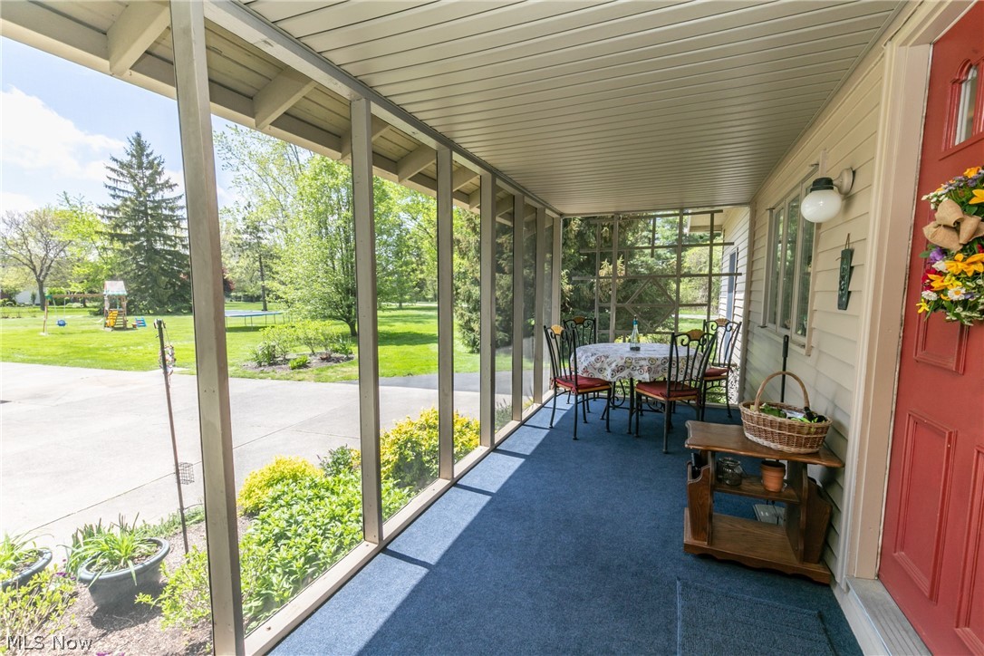 2875 Hamlin Road Medina, OH 44256 - Photo 8 of 35
