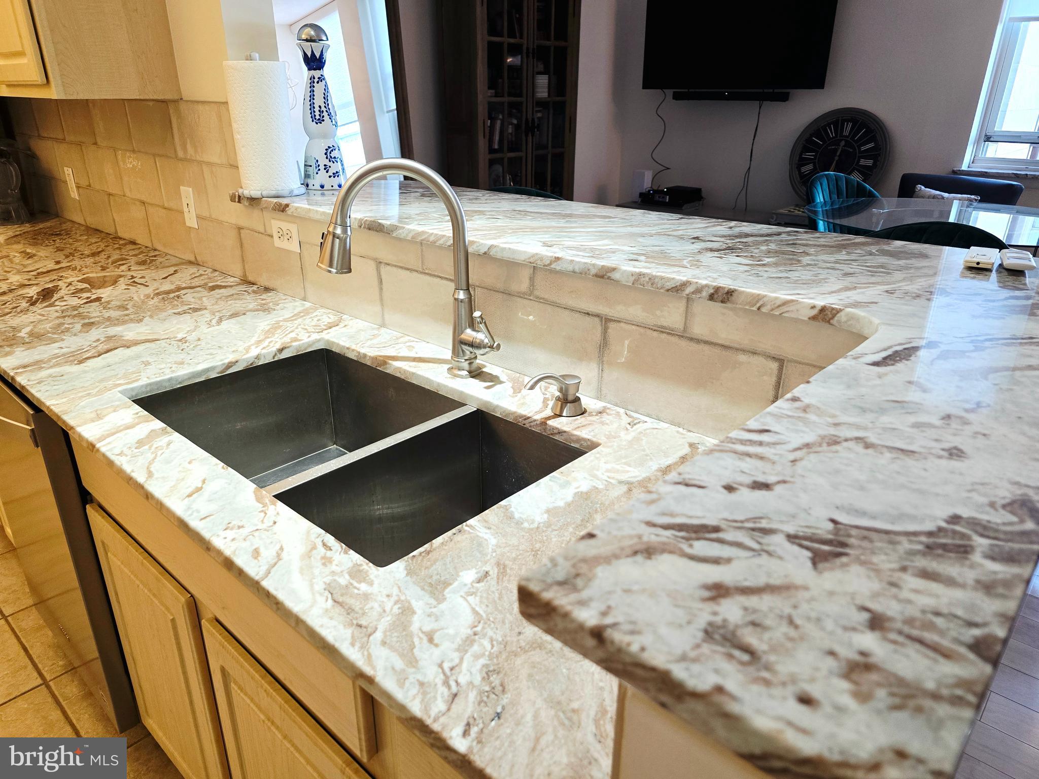 1600 Arch Street, Unit 1905 Philadelphia, PA 19103 - Photo 36 of 92 a view of a kitchen sink