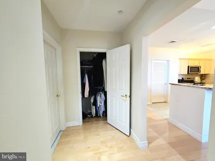 $374,500 | 1600 Arch Street, Unit 1905, Philadelphia, PA 19103