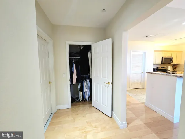 $374,500 | 1600 Arch Street, Unit 1905, Philadelphia, PA 19103