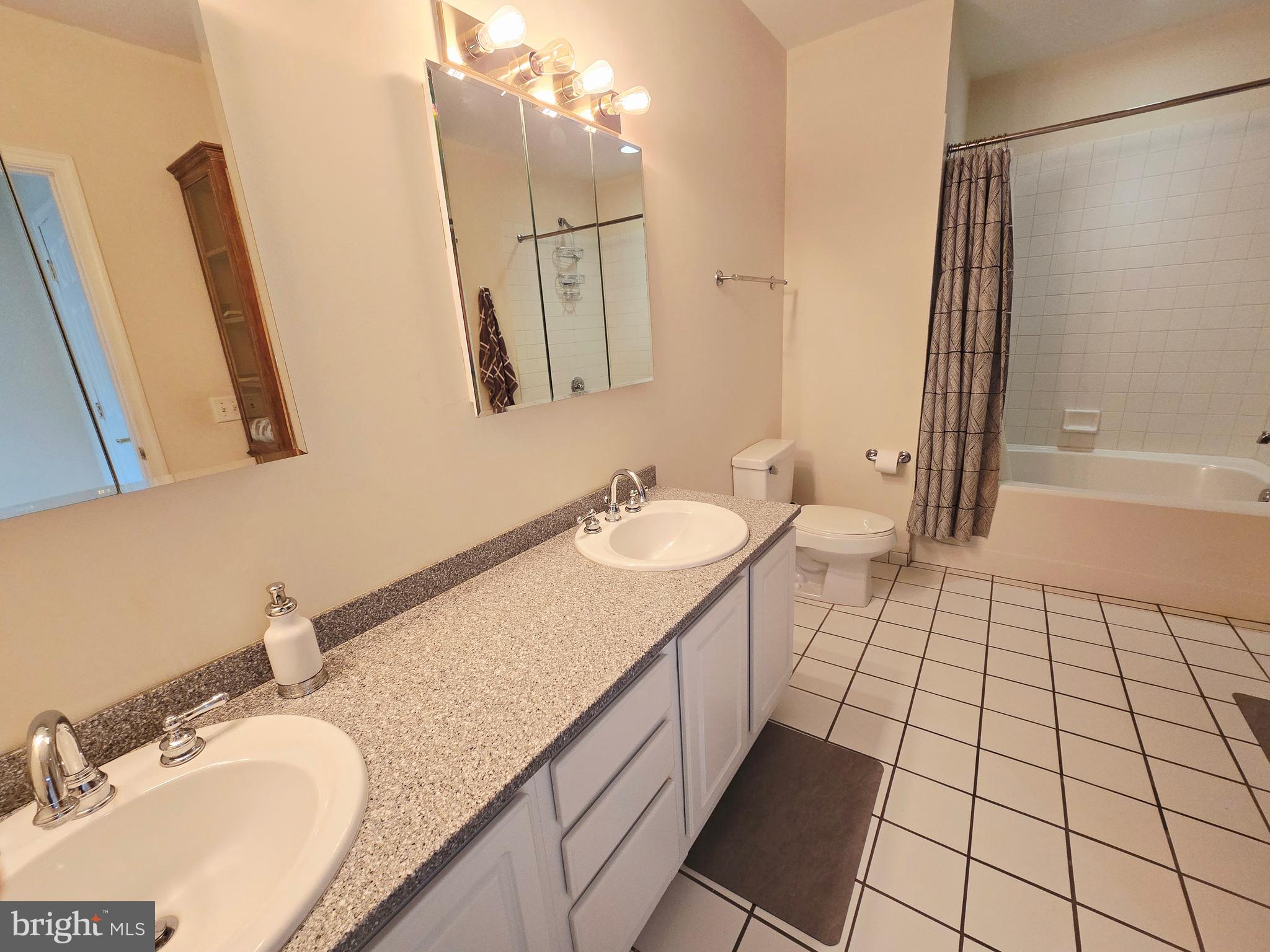 1600 Arch Street, Unit 1905 Philadelphia, PA 19103 - Photo 55 of 92