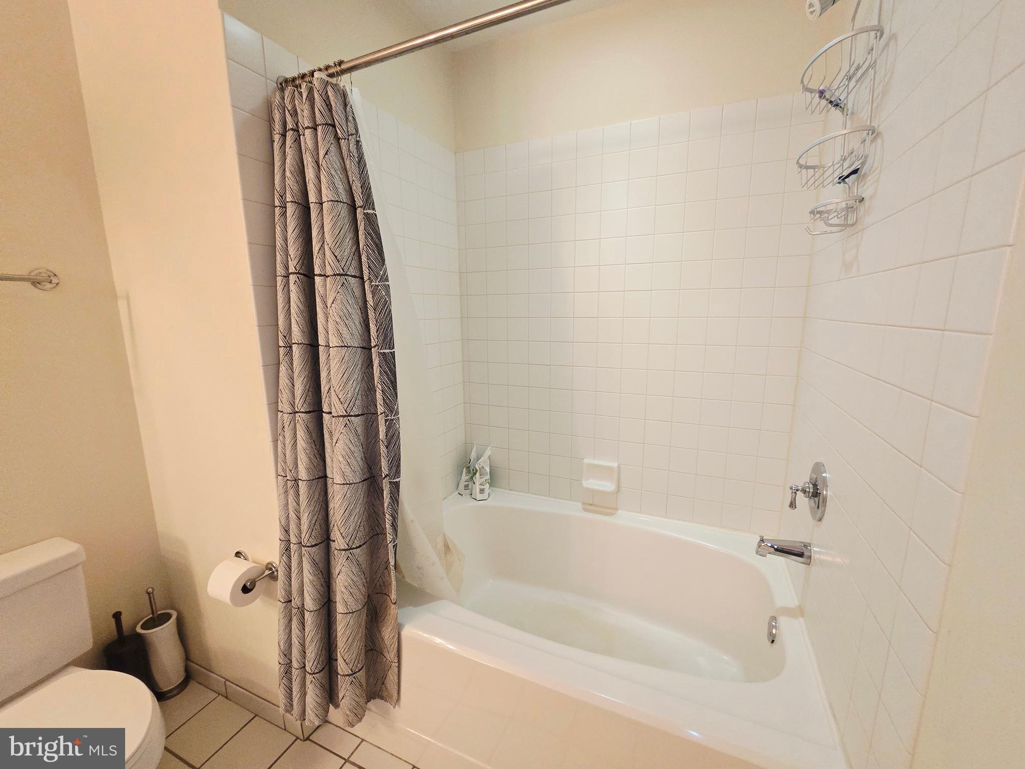 1600 Arch Street, Unit 1905 Philadelphia, PA 19103 - Photo 57 of 92