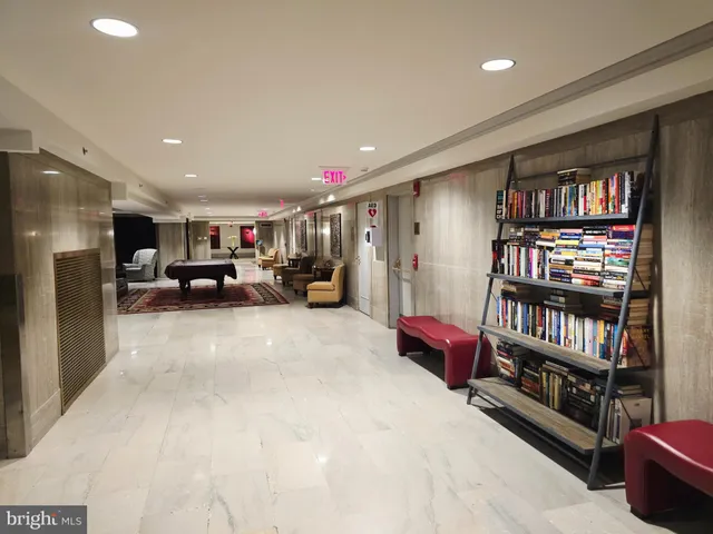 $374,500 | 1600 Arch Street, Unit 1905, Philadelphia, PA 19103