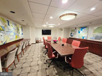 $374,500 | 1600 Arch Street, Unit 1905, Philadelphia, PA 19103