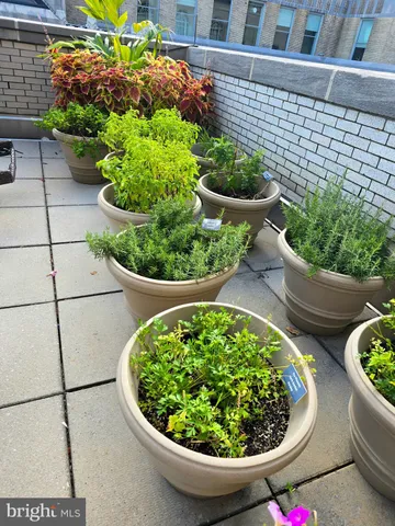 $374,500 | 1600 Arch Street, Unit 1905, Philadelphia, PA 19103