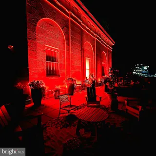 $374,500 | 1600 Arch Street, Unit 1905, Philadelphia, PA 19103