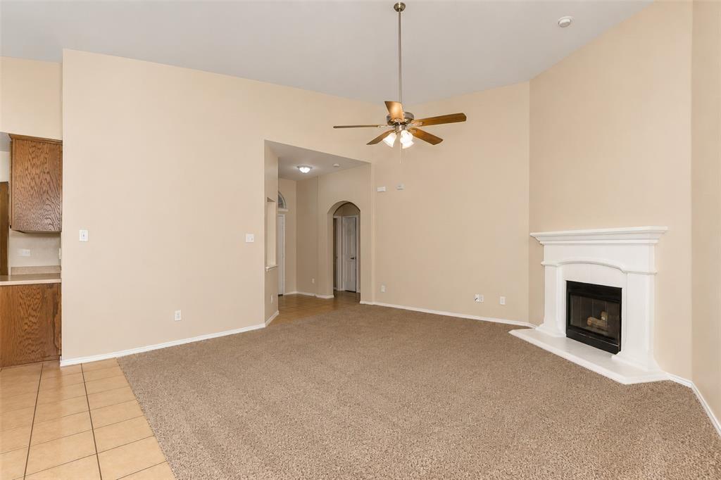 12808 Old MacGregor Lane Fort Worth, TX 76244 - Photo 11 of 33 Gallery Image 11
