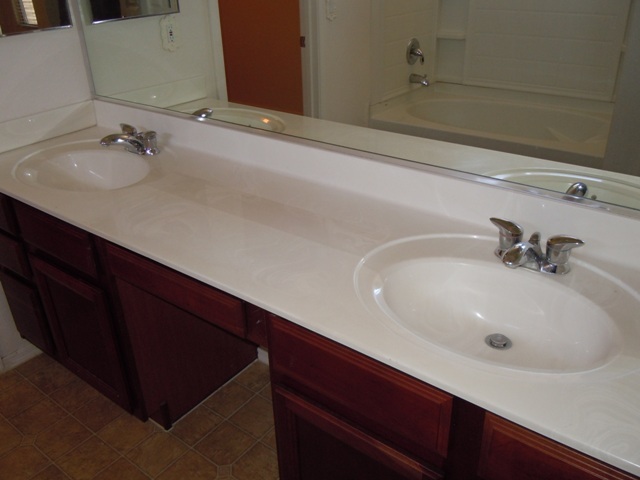 4500 East Del Rio Street Gilbert, AZ 85295 - Photo 8 of 13 Master Bath
