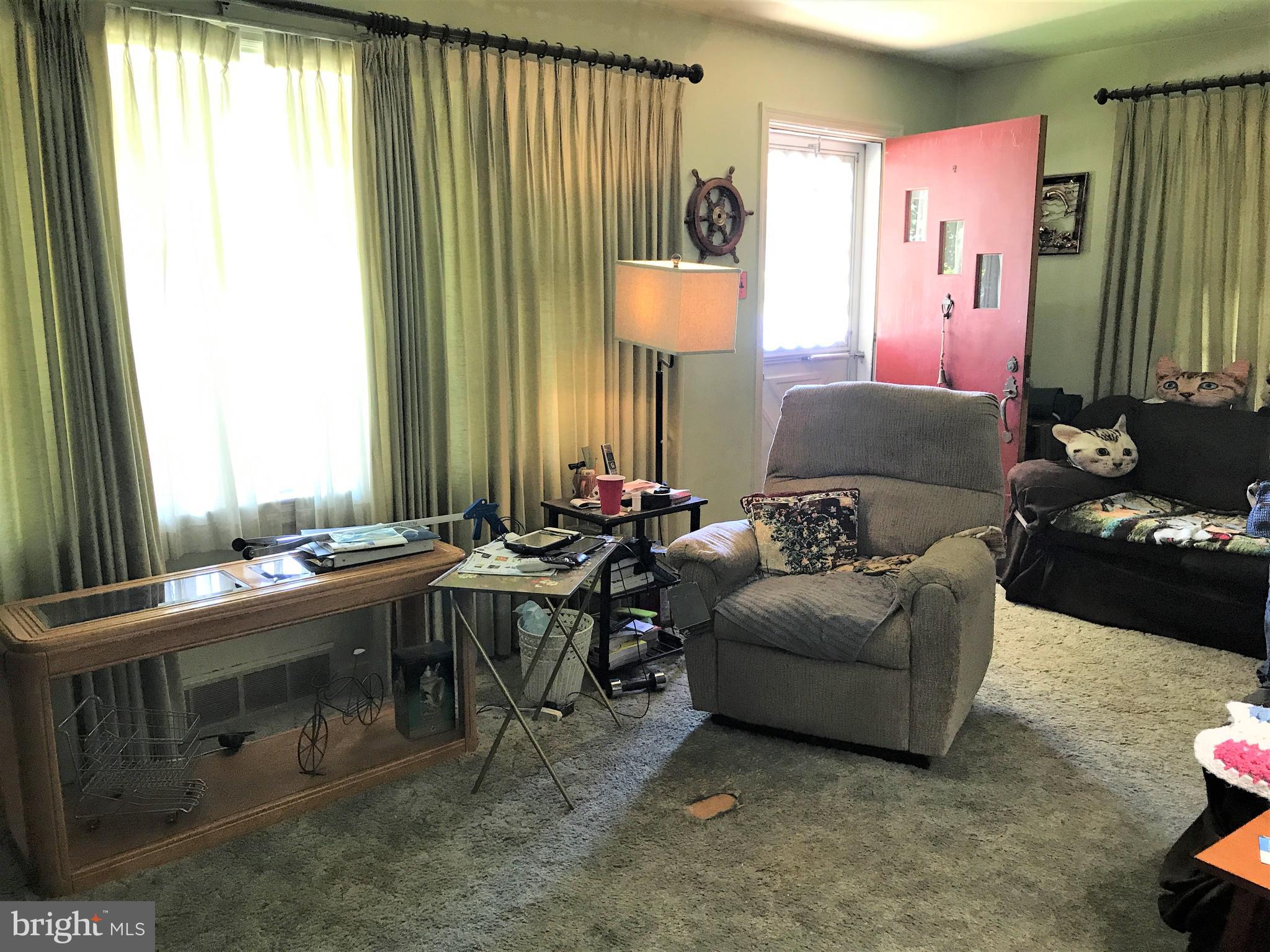 330 Maywood Road York, PA 17402 - Photo 2 of 12 Gallery Image 2