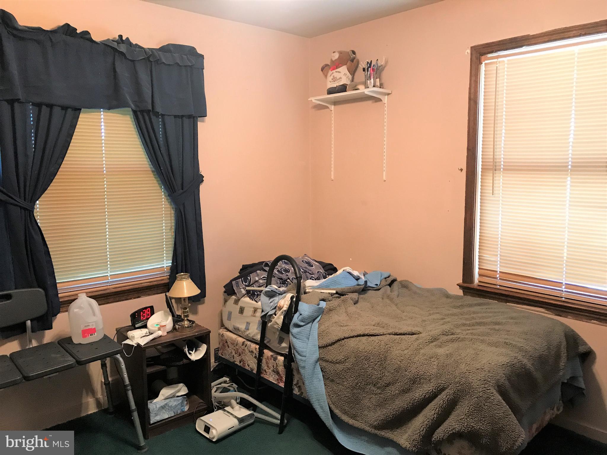 330 Maywood Road York, PA 17402 - Photo 6 of 12 Gallery Image 6