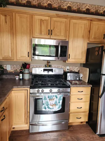 $269,900 | 100 White Schoolhouse Road, Wilton, ME 04294